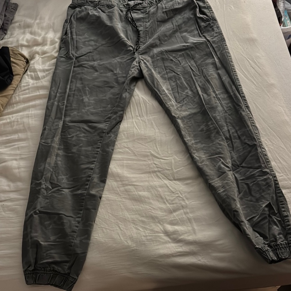 American Eagle Outfitters Camo Joggers